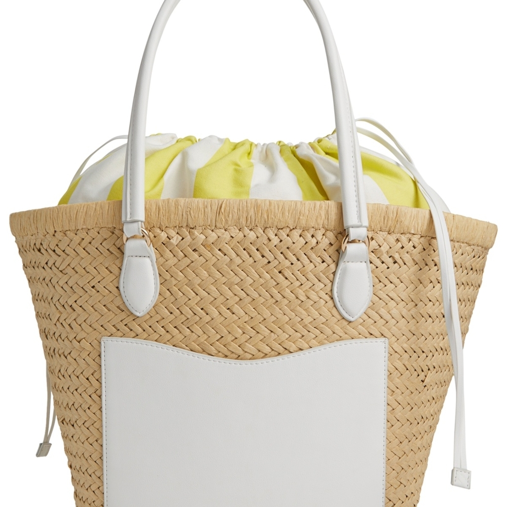 On 34th Isabellaa Straw Medium Drawstring Tote, Like New.